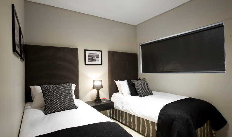 Genesis All-Suite Hotel Йоханесбург Екстериор снимка