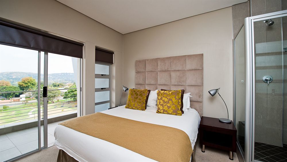 Genesis All-Suite Hotel Йоханесбург Екстериор снимка